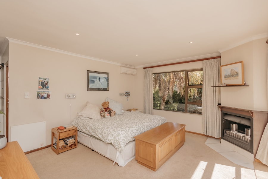 4 Bedroom Property for Sale in Welgedacht Western Cape
